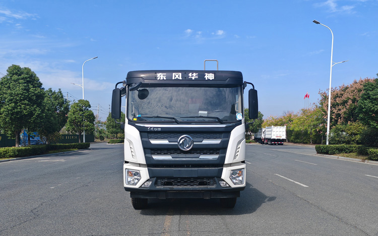 東風(fēng)華神純電動高端壓縮垃圾車圖片2